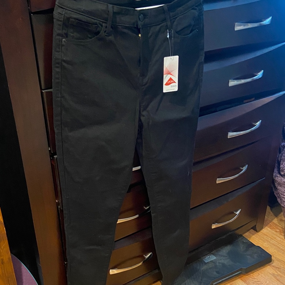 Old Navy Women's Jet Black Skinny Jeans